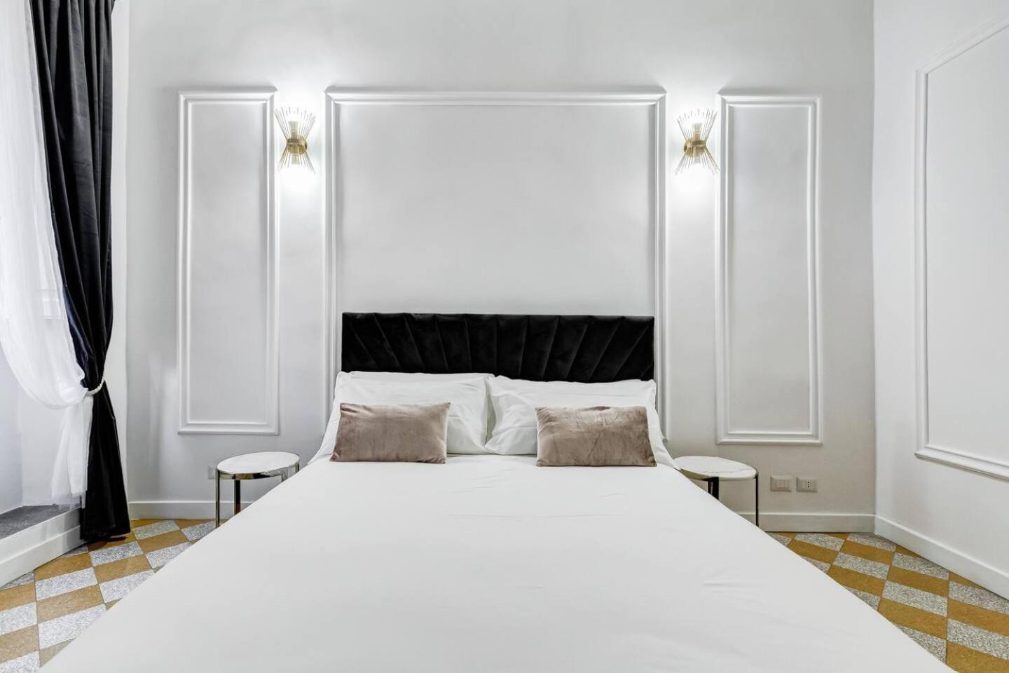 Apartment Piazza Di Spagna 72 - Your Italian Holidays Rom