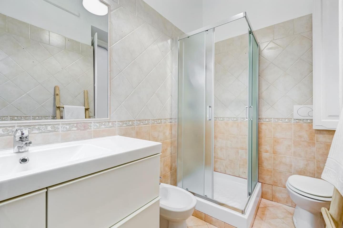 Apartment Piazza Di Spagna 72 - Your Italian Holidays *